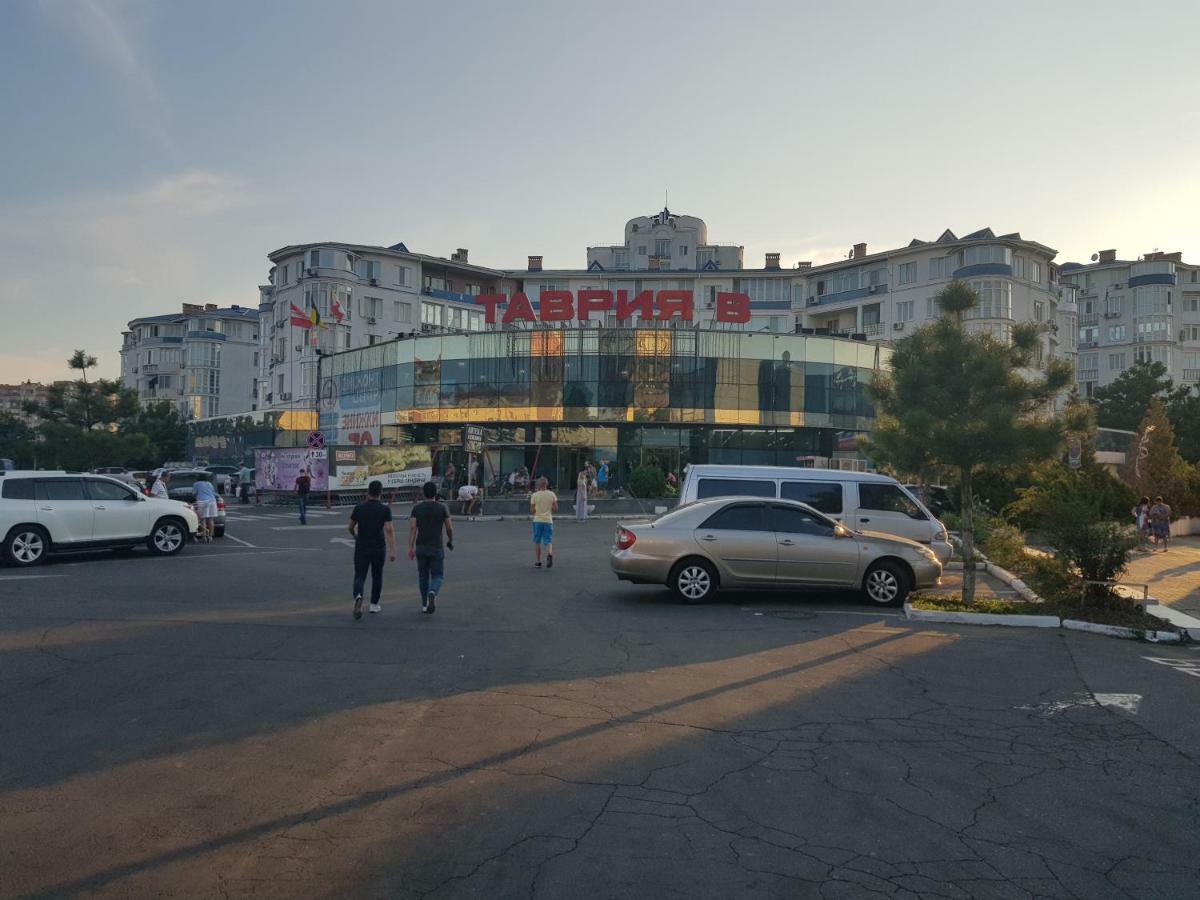 Апартаменты На Люстдорфской Odessa Exterior foto
